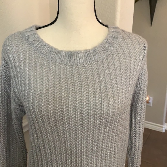 No Boundaries gray and silver metallic thread cropped pullover sweater Size M - Picture 7 of 16